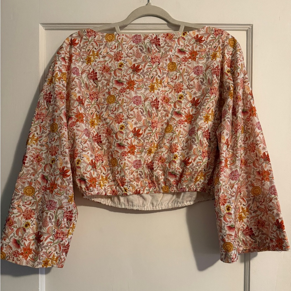 J.Crew Liberty Fabric Floral Crop Top Bell Sleeves Size Medium - Picture 3 of 9